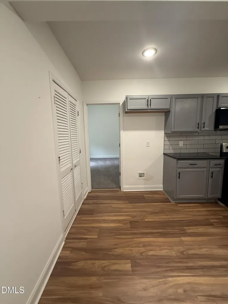 407 N King Avenue Dunn NC 28334