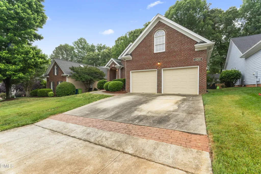1209 Wedgeland Drive Raleigh NC 27615