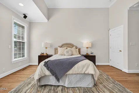 104 Circle On The Green Cary NC 27519