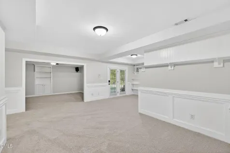 104 Circle On The Green Cary NC 27519