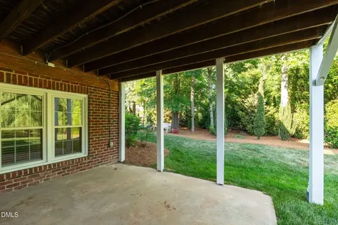 104 Circle On The Green Cary NC 27519