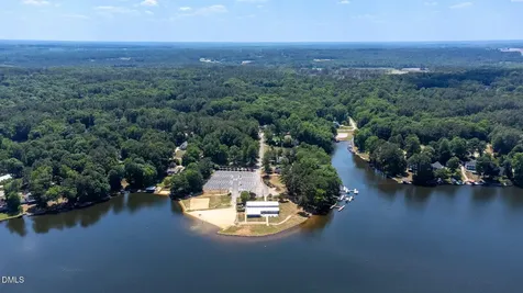 127 Ottawa Drive Louisburg NC 27549