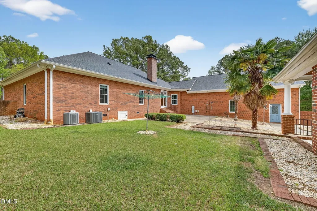 3400 Queen Ann Drive Clayton NC 27527