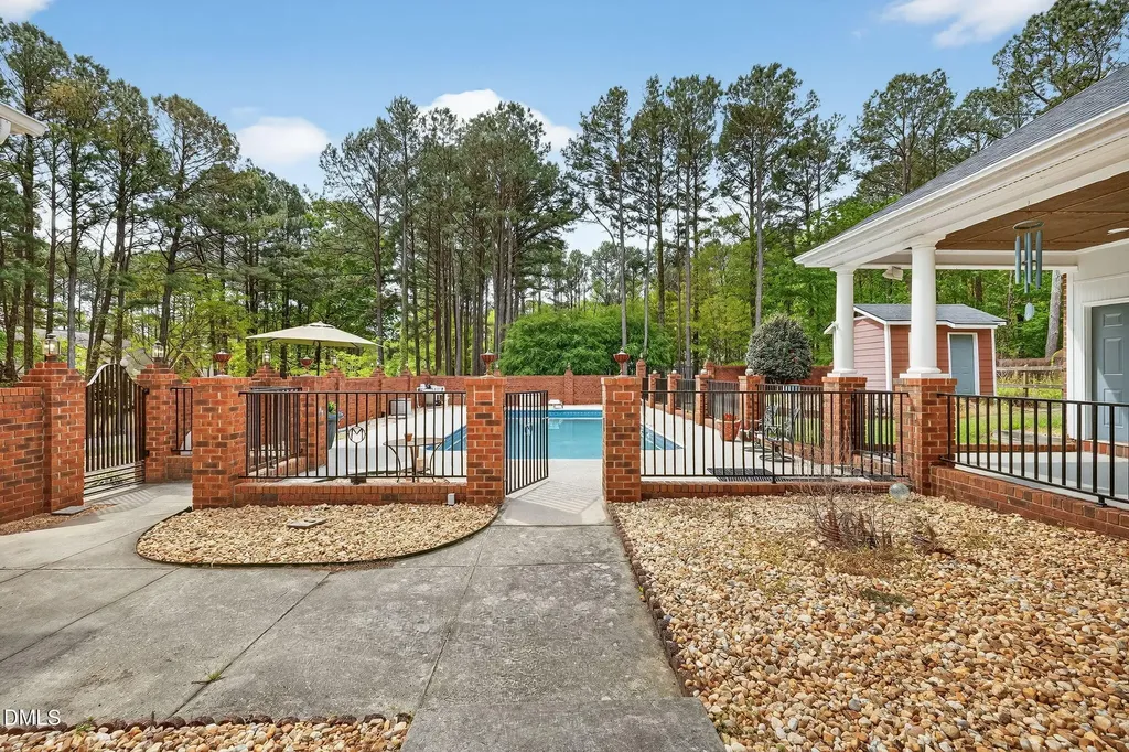 3400 Queen Ann Drive Clayton NC 27527