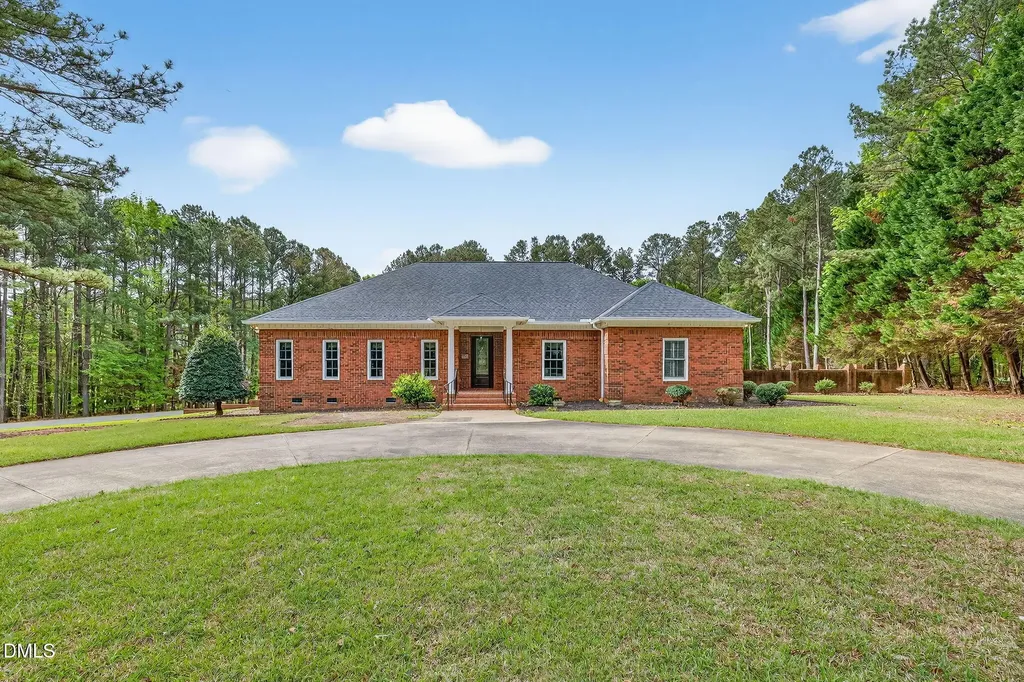 3400 Queen Ann Drive Clayton NC 27527
