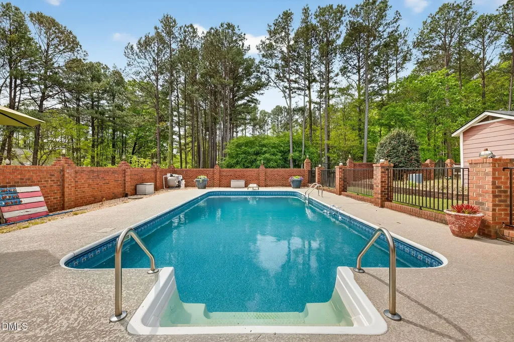 3400 Queen Ann Drive Clayton NC 27527