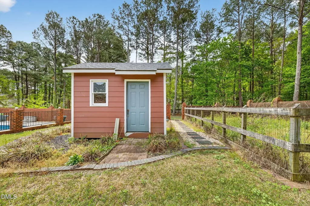 3400 Queen Ann Drive Clayton NC 27527