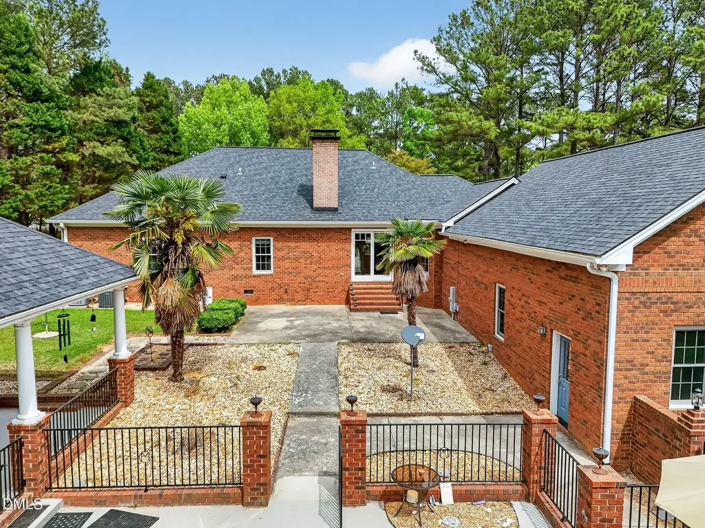 3400 Queen Ann Drive Clayton NC 27527