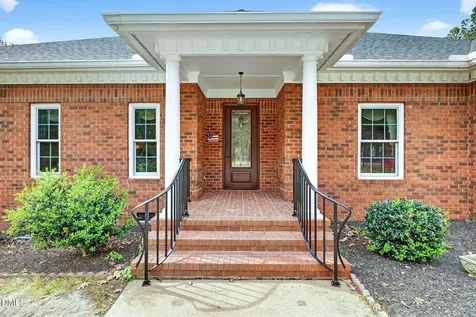 3400 Queen Ann Drive Clayton NC 27527