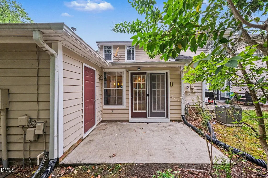 302 Standish Drive Chapel Hill NC 27517