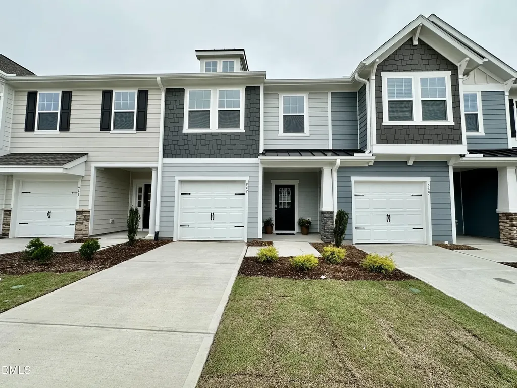 947 Kensley Grove Lane Fuquay Varina NC 27526