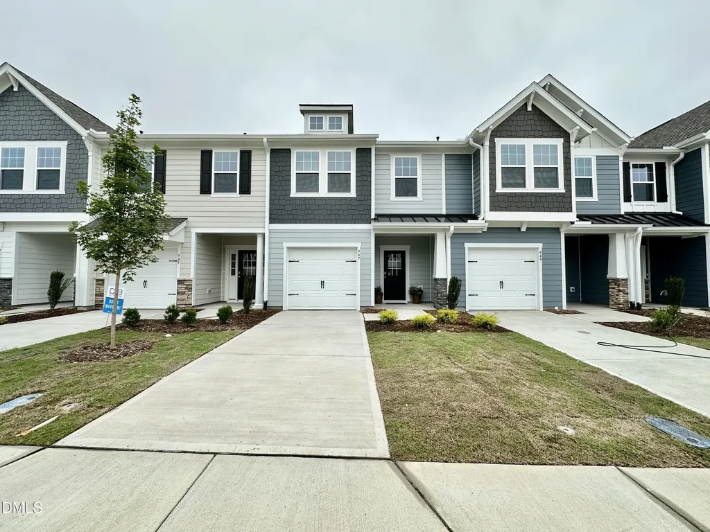 947 Kensley Grove Lane Fuquay Varina NC 27526