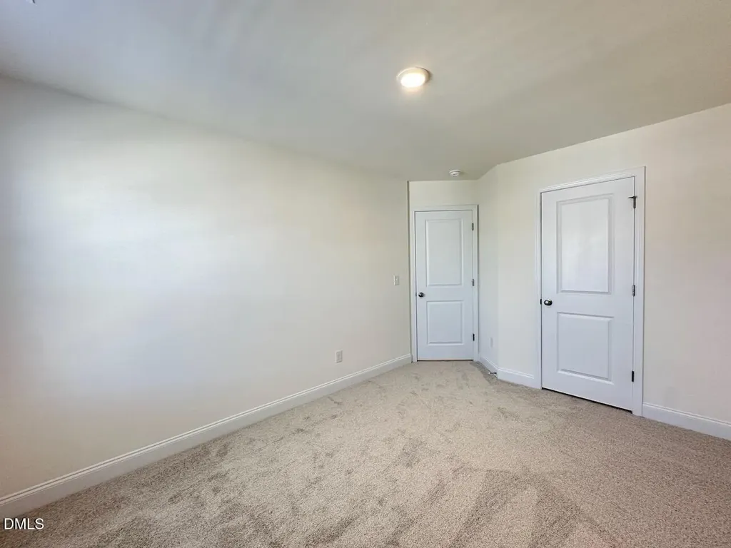 947 Kensley Grove Lane Fuquay Varina NC 27526