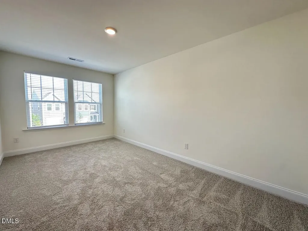 947 Kensley Grove Lane Fuquay Varina NC 27526