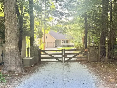 81 Beaver Crossing Road Roxboro NC 27574