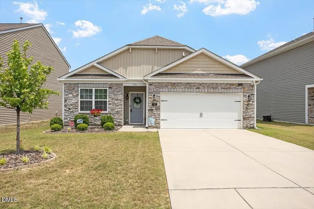 145 S Great White Way Clayton NC 27527