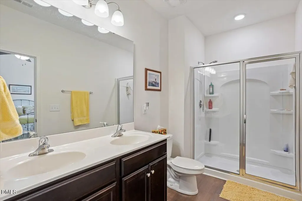 145 S Great White Way Clayton NC 27527