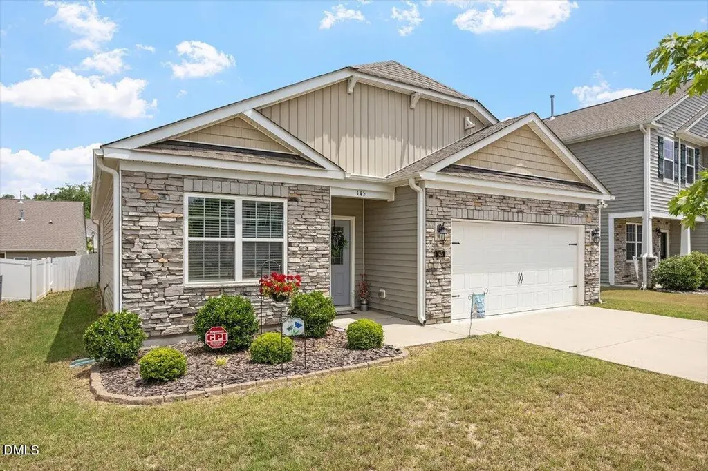 145 S Great White Way Clayton NC 27527