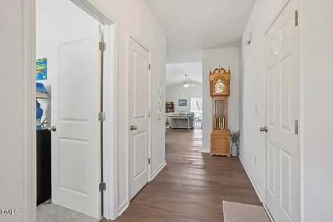 145 S Great White Way Clayton NC 27527