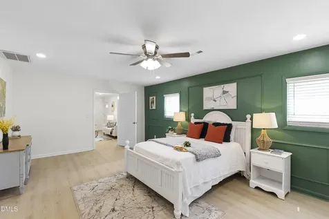 2612 Sapona Circle Sanford NC 27332