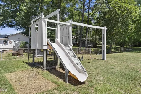 2612 Sapona Circle Sanford NC 27332