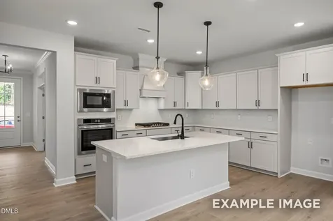 347 Queensferry Lane Aberdeen NC 28387