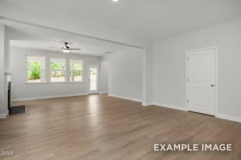 347 Queensferry Lane Aberdeen NC 28387