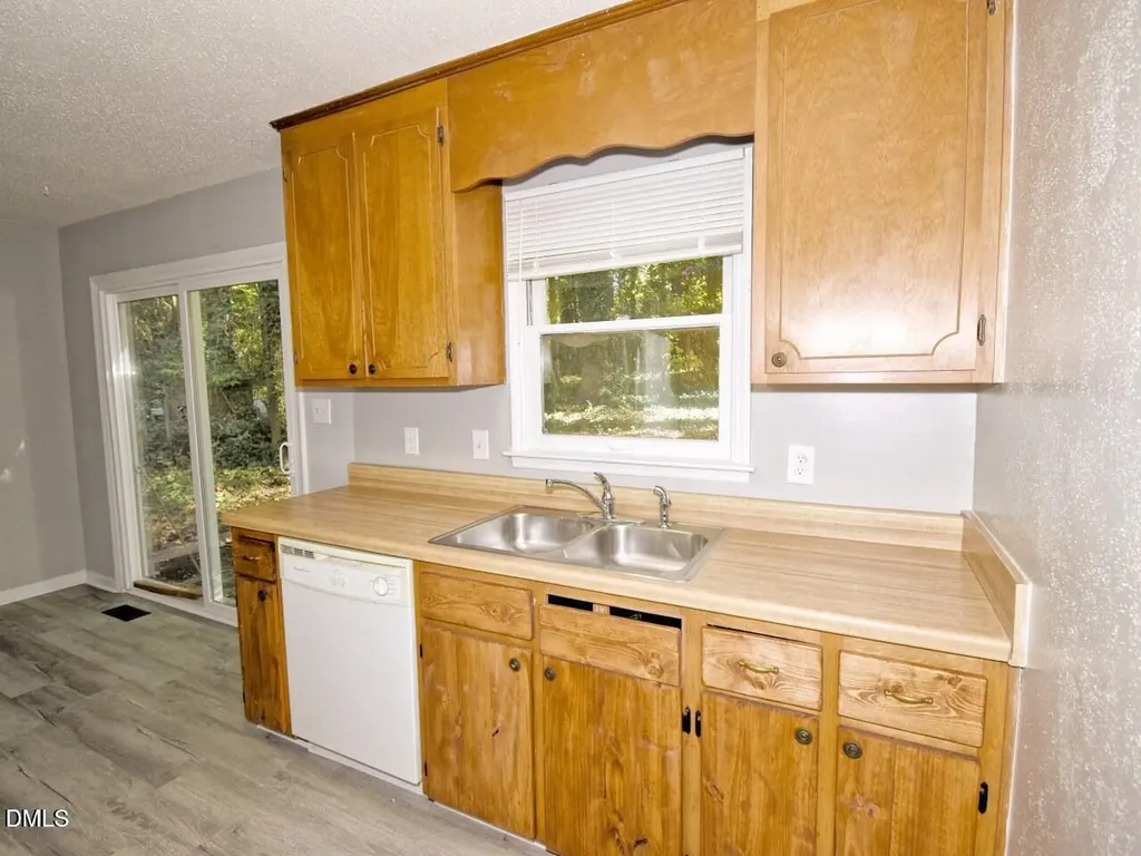 841 Barringer Drive Raleigh NC 27606