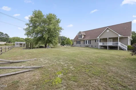 209 N Pointe Drive Louisburg NC 27549