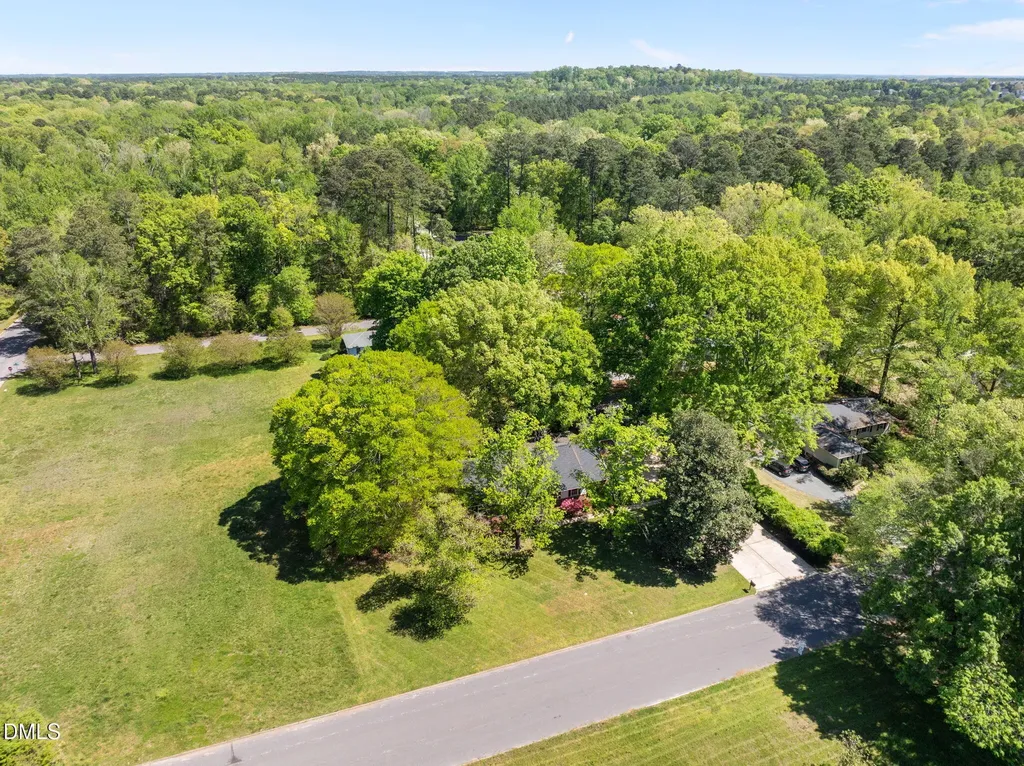 68 Oakwood Drive Chapel Hill NC 27517