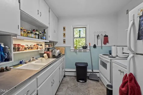68 Oakwood Drive Chapel Hill NC 27517