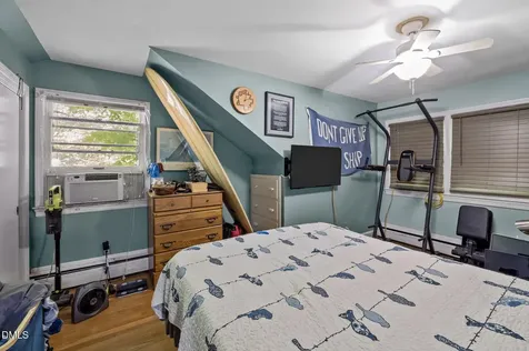 68 Oakwood Drive Chapel Hill NC 27517