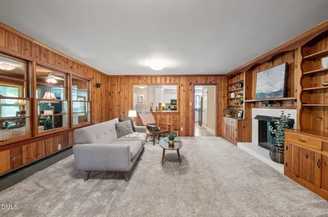 68 Oakwood Drive Chapel Hill NC 27517