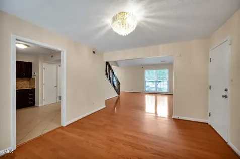 11 Austin Court Durham NC 27707