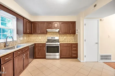 11 Austin Court Durham NC 27707