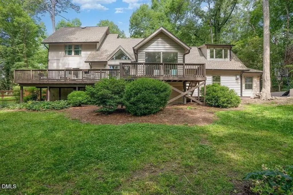 1525 Arboretum Drive Chapel Hill NC 27517