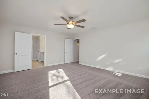 323 Queensferrry Lane Aberdeen NC 28387