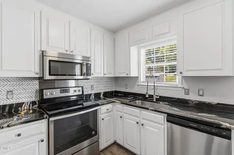 1113 Curtiss Drive Garner NC 27529