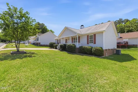1113 Curtiss Drive Garner NC 27529