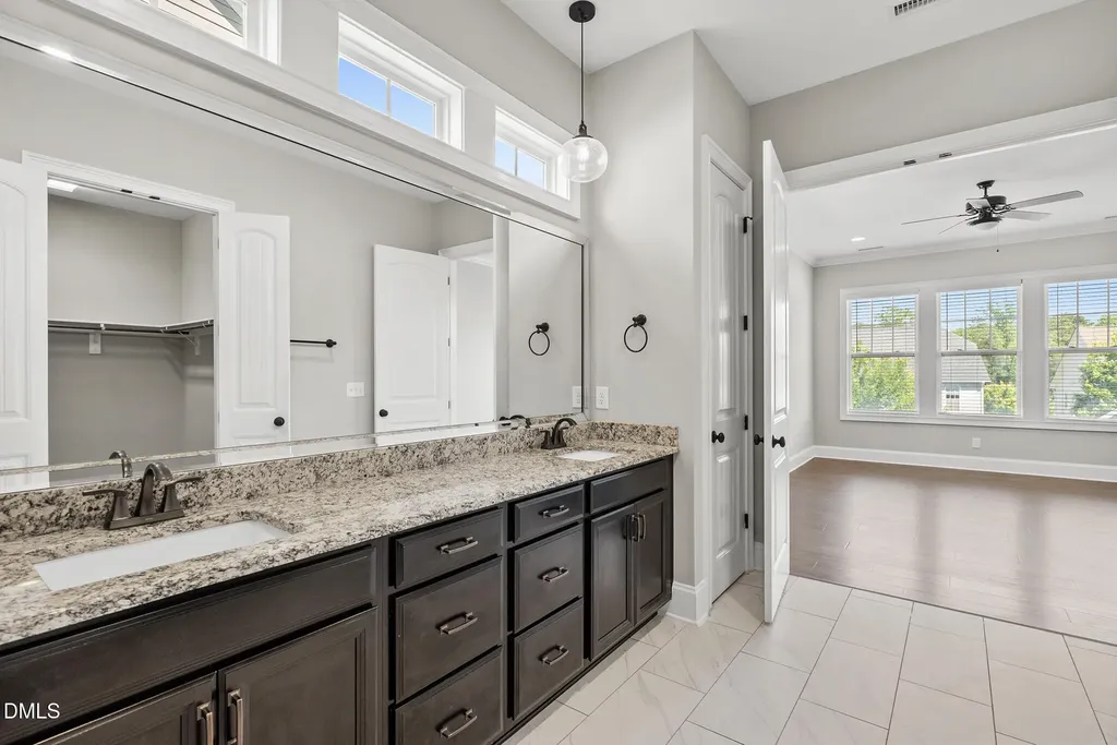 8240 Pritchett Farm Lane Raleigh NC 27606