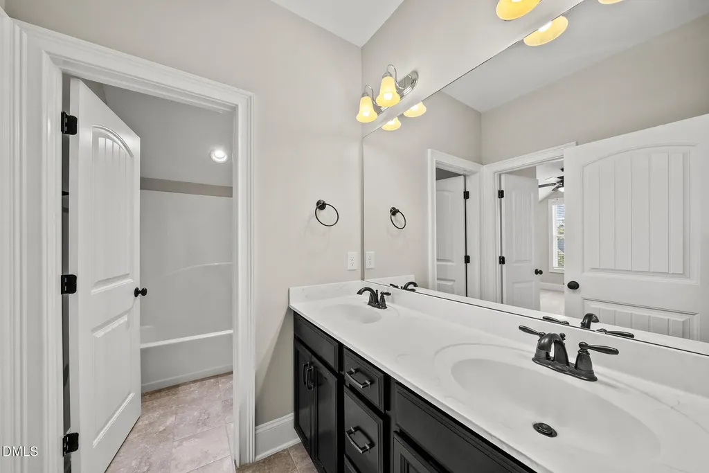 8240 Pritchett Farm Lane Raleigh NC 27606