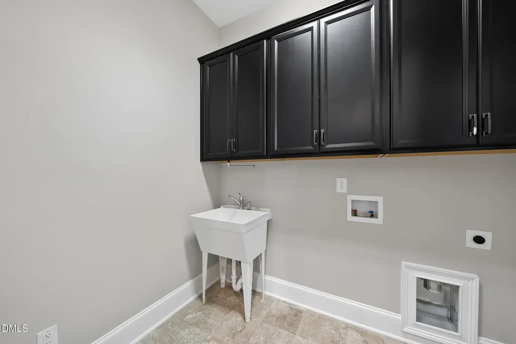 8240 Pritchett Farm Lane Raleigh NC 27606