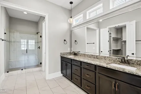 8240 Pritchett Farm Lane Raleigh NC 27606