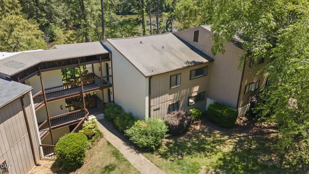 5130 Flint Ridge Place Raleigh NC 27609