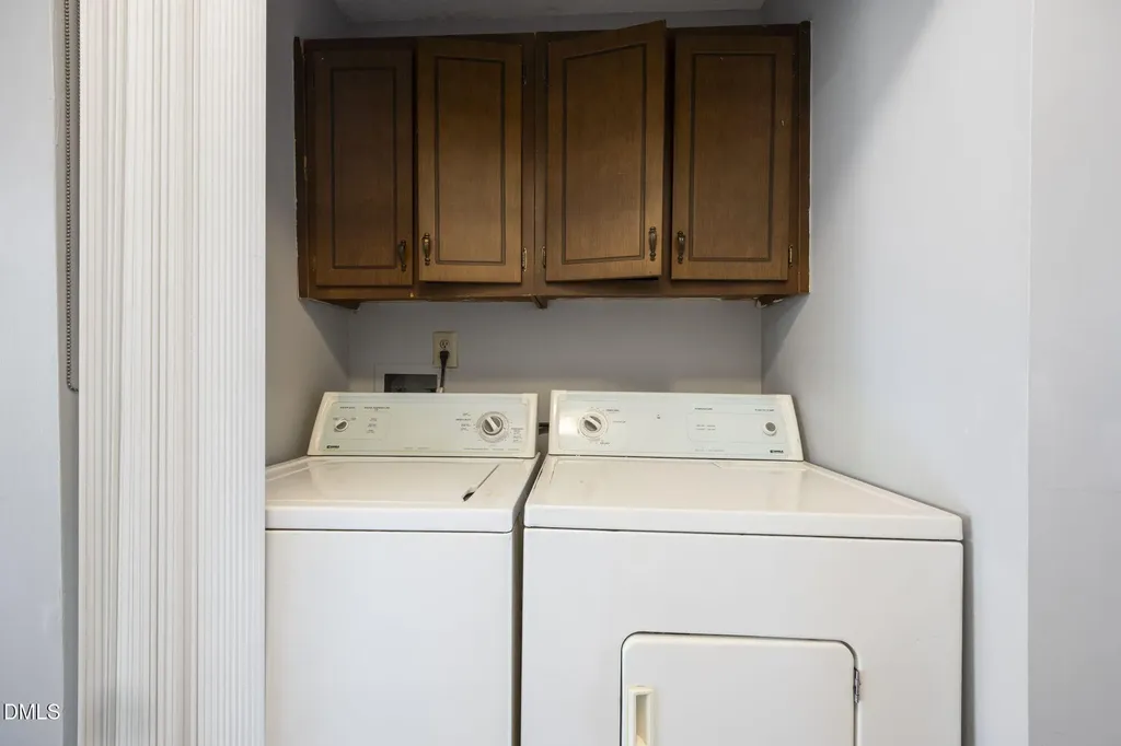 5130 Flint Ridge Place Raleigh NC 27609