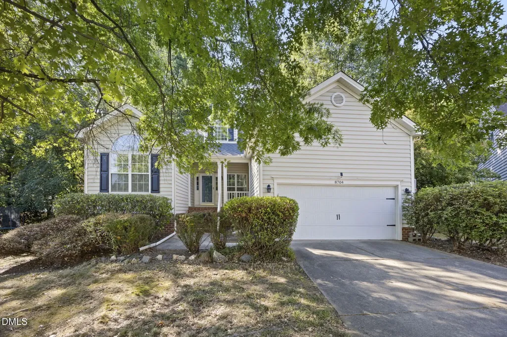 8704 Springhouse Lane Raleigh NC 27617