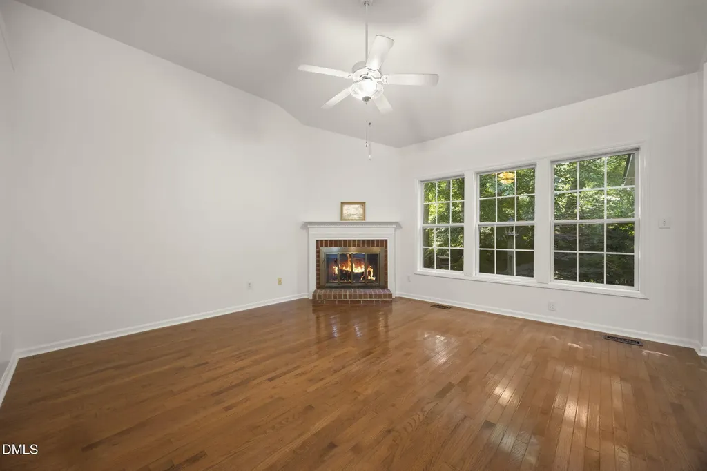 8704 Springhouse Lane Raleigh NC 27617