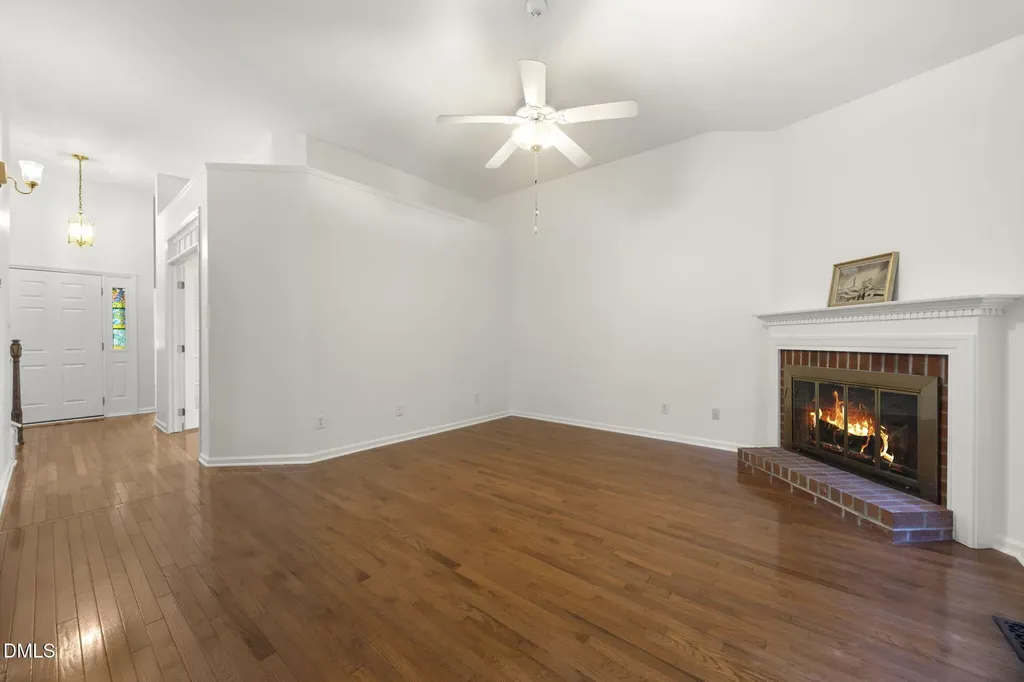 8704 Springhouse Lane Raleigh NC 27617