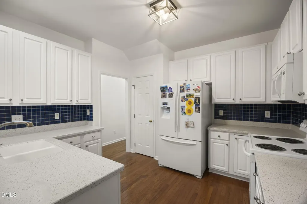 8704 Springhouse Lane Raleigh NC 27617