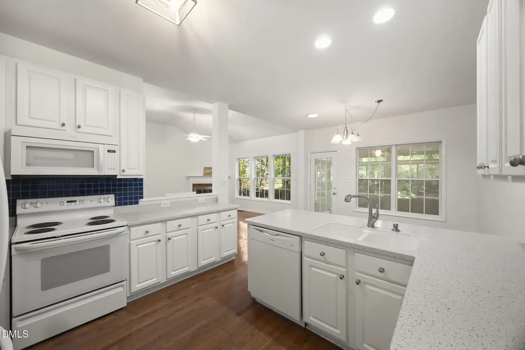 8704 Springhouse Lane Raleigh NC 27617